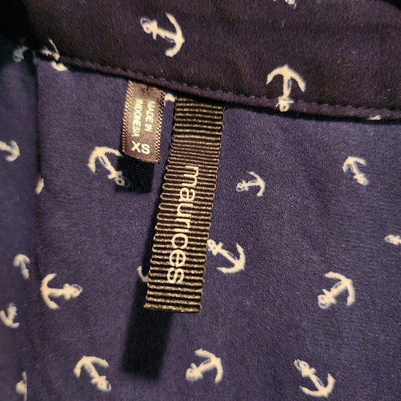 Navy blue anchor button-up sleevless blouse - Picture 8 of 8